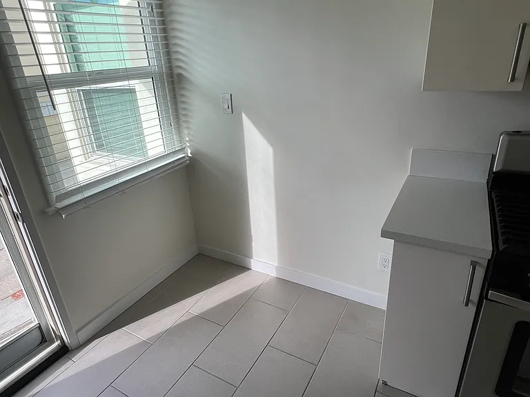 3949 Tilden Ave — Photo 3