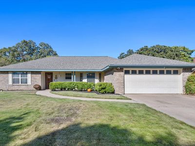 5703 Village Glen Trl, Arlington, TX, 76016