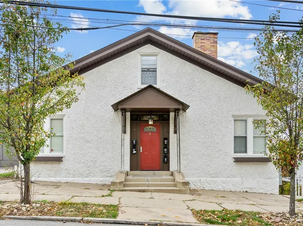 9 Carrick Ave, Pittsburgh, PA 15210