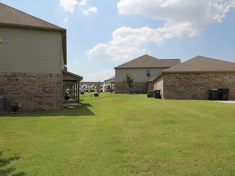 2713 Vinson Rd — Photo 23