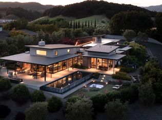 383 Bridle Path, Healdsburg, CA 95448