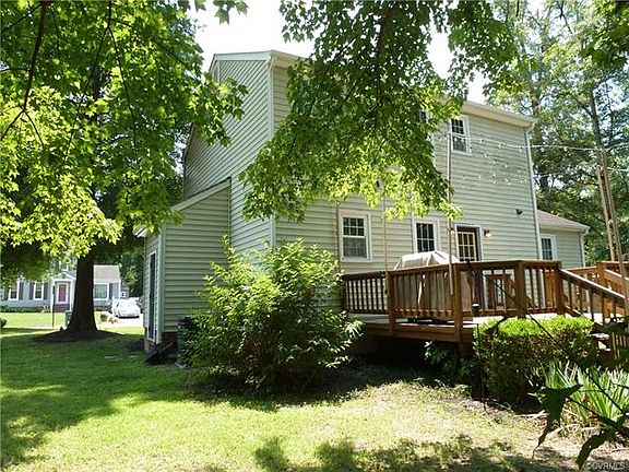 5th image of 2400 Brandon Forest Ct