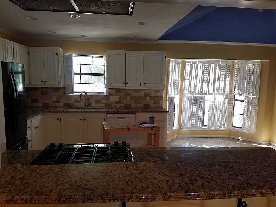 2nd image of 5368 Fairway Dr