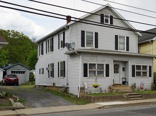 521 W 4th St, Lewistown, PA 17044