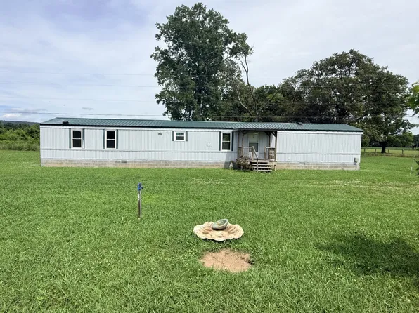 17 Partin Place Ln, Hillsboro, TN 37342