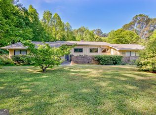 115 Hickory Pl, Fayetteville, GA 30214