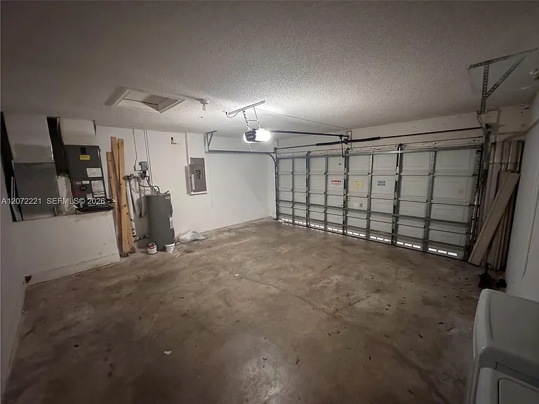 1599 Palermo Dr — Photo 16