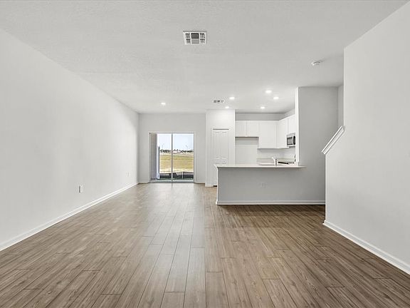 5th image of 4863 SW 81st Loop