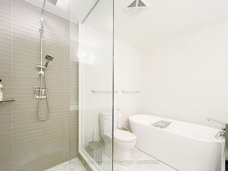 200 Bloor St W #2801 — Photo 24