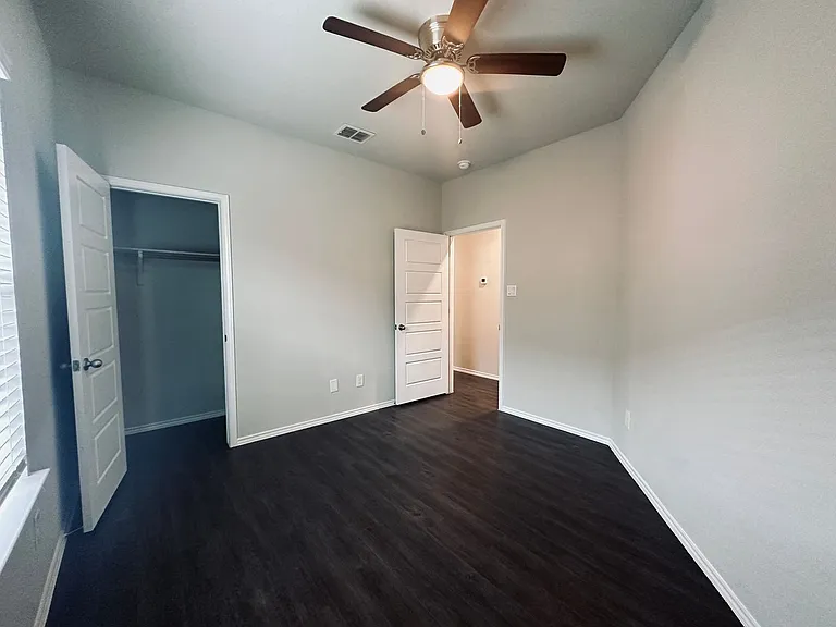 9302 Canyon Bend — Photo 14