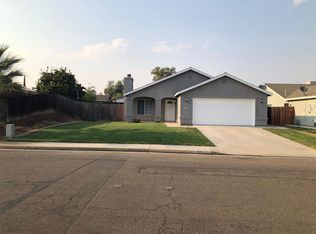 400 E Sequoia Ave, Woodlake, CA 93286