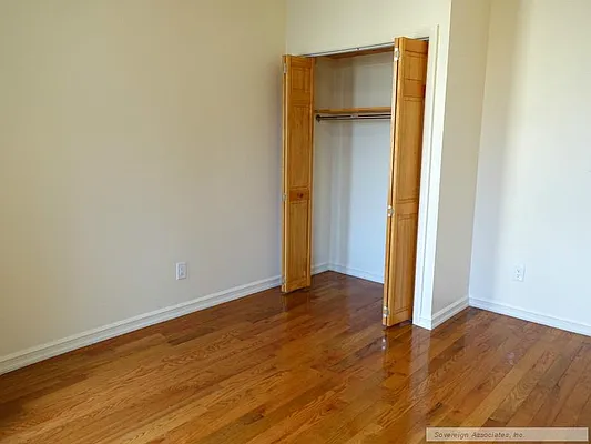 Rented by Sovereign Associates | media 13