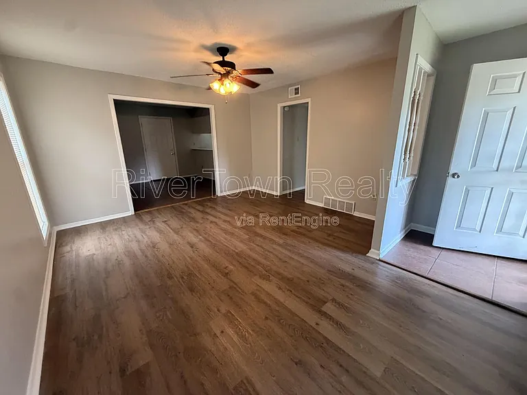 4778 Daphne Rd — Photo 3