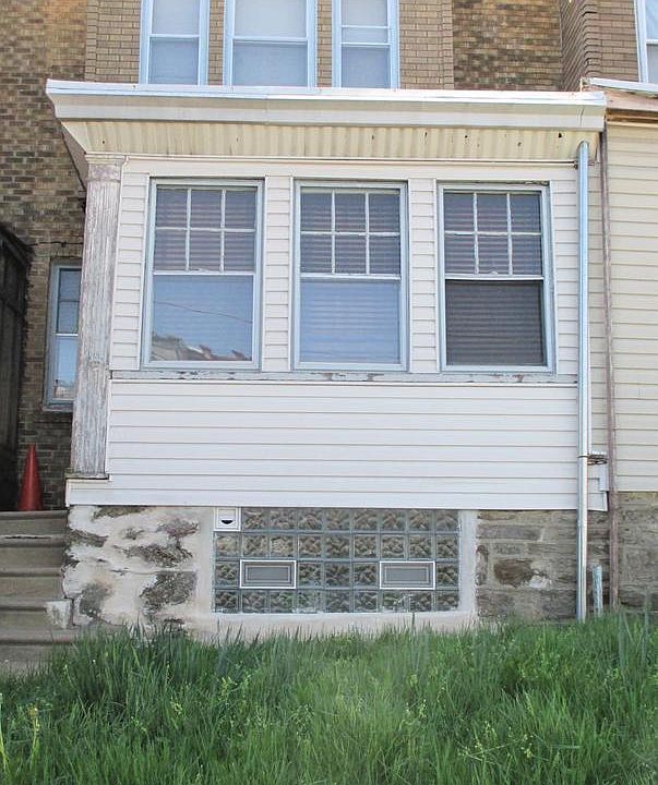 1st image of 434 E Rockland St