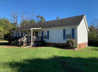 3534 Anderson Valley Rd, Mc Leansville, NC 27301