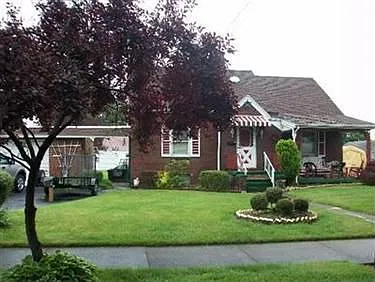 125 Princess St photo 1