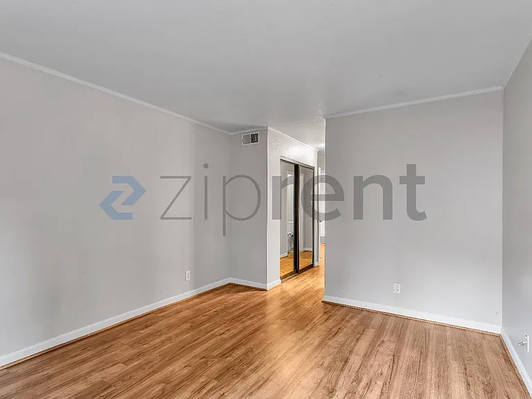 99 Cleaveland Rd #25 — Photo 12
