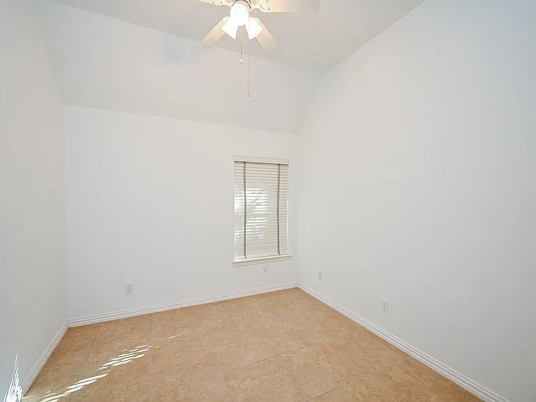 7431 Baldwin Xing — Photo 25