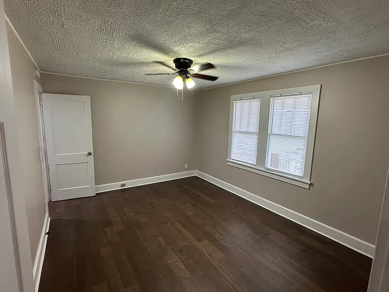 56 Samford Ave — Photo 6