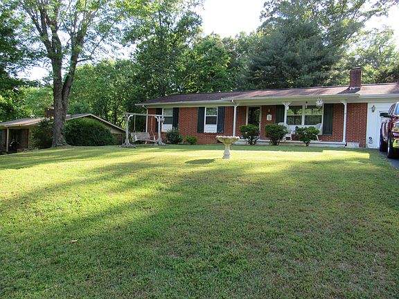2nd image of 4512 Robindale Dr
