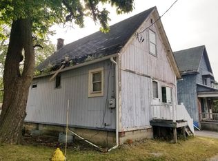 1505 Union Rd, West Seneca, NY 14224