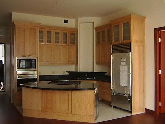 Gourmet kitchen-floating cabinets