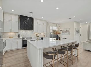 6581 Marbella Dr, Naples, FL 34105