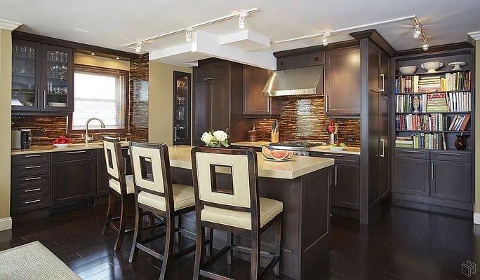 Sold by Halstead Real Estate | media 16