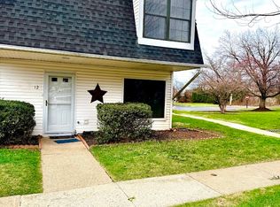 12 Lexington Ct, Easton, PA 18040