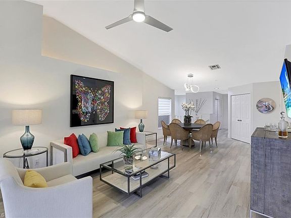 4th image of 24820 Lakemont Cove Ln APT 201