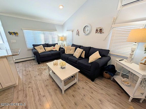 2nd image of 111 W Marlin Way