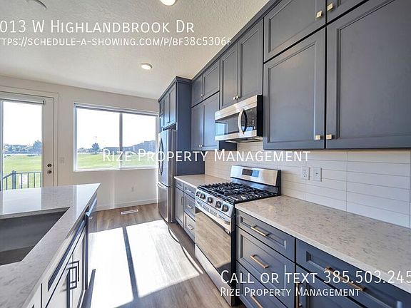 2nd image of 6013 W Highlandbrook Dr