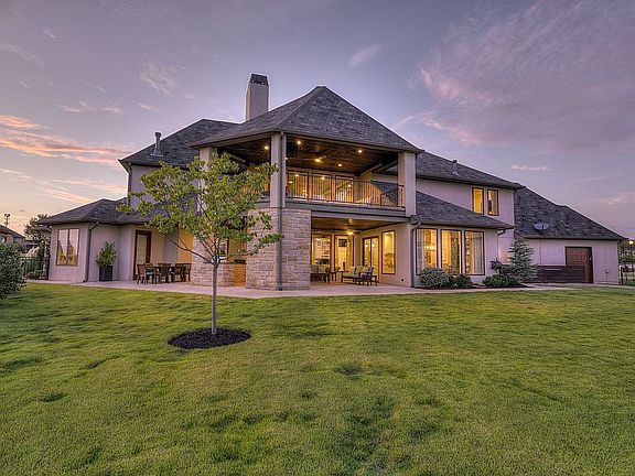 4th image of 17800 Blue Heron Ct