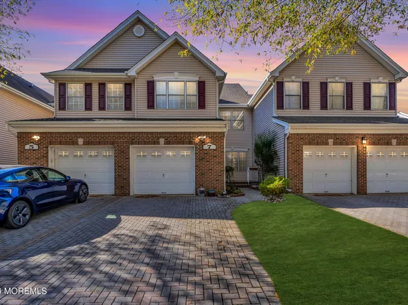 7 Smock Court, Manalapan, NJ 07726