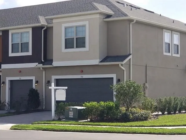 330 Misty Grove Ln — Photo 2