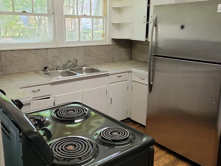 kitchen-
gas stove