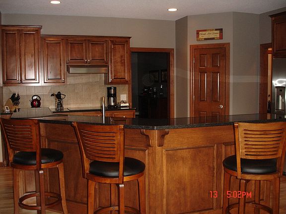 Kitchen with amazing granite :)