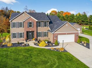 30051 Quail Pointe Dr, Granger, IN 46530