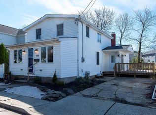 44 Shore Acres Ave, Middletown, NJ 07748