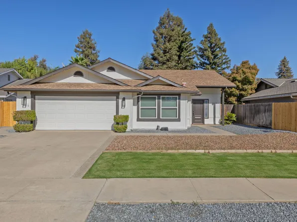 1218 S Parkwood Street, Visalia, CA 93277