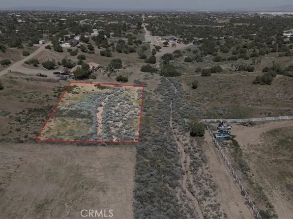 32 Verbena Rd, Hesperia, CA 92344