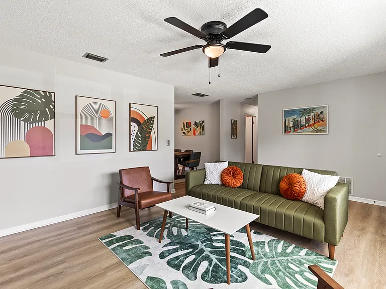 6 Courtney Ct — Photo 9
