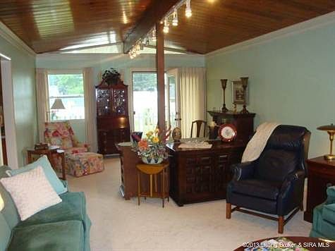 5th image of 707 S Williams Dr