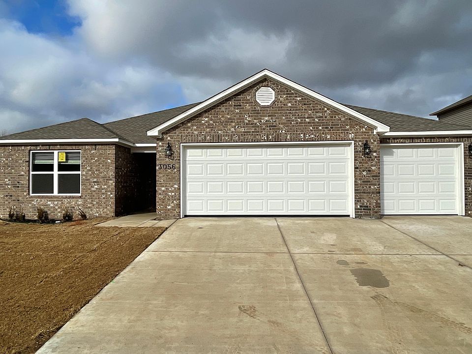 1st image of 3056 Azurite St