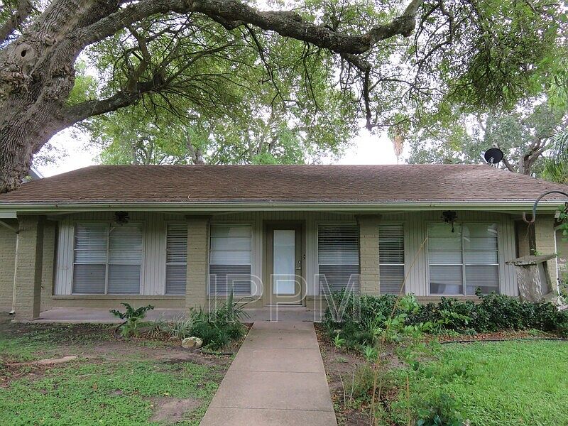 1st image of 5634 Sam Snead Dr