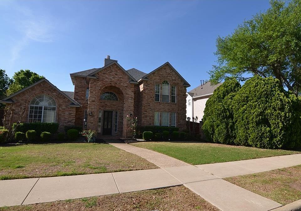 1st image of 660 Oakdale Dr