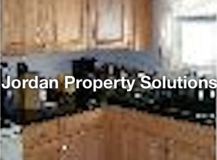 187 W Main St, Ayer, MA 01432