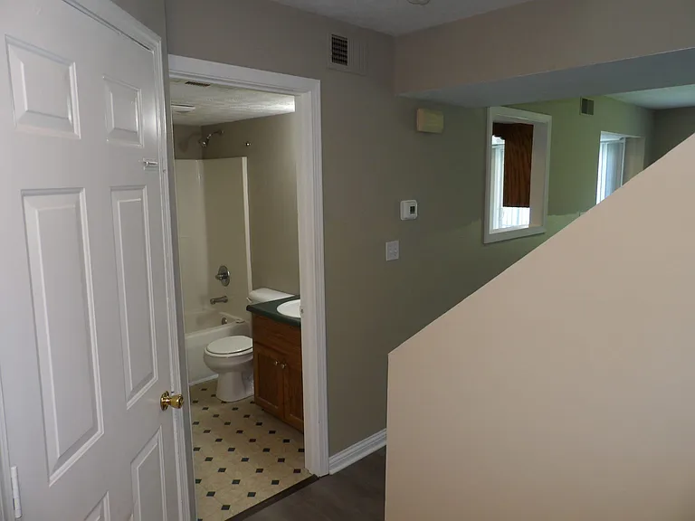 312 Bypass Plaza Dr — Photo 8
