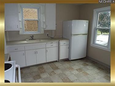 3rd image of 7428 Wefel Ave