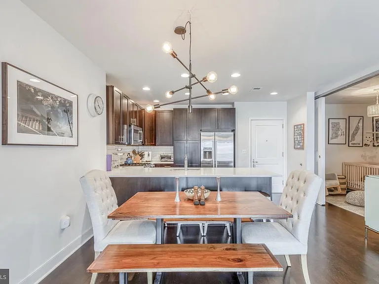 600 S 24th St #304 — Photo 7